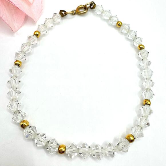 Vintage Clear Crystal Bead Bracelet Gold Tone Sparkling Faceted Light Catching - Picture 1 of 10